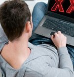  Дети младших классов имеют доступ к порносайтам