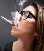 Электронные сигареты могут подтолкнуть к курению табака?